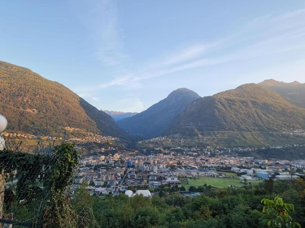 Mary House @ Apartamento Sondrio Exterior foto